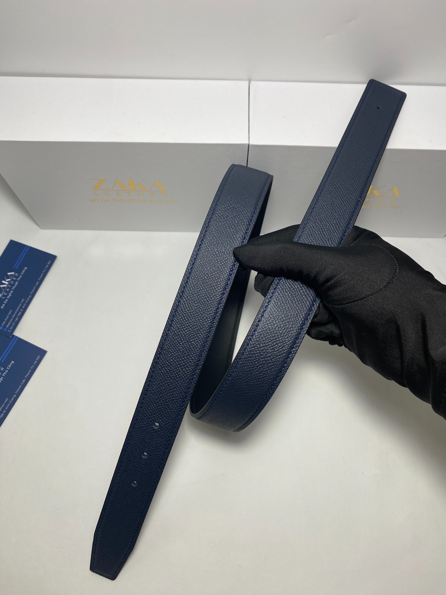 xanh navy Dễ dàng lau chùi vệ sinh, chỉ cần dùng khăn ẩm và chùi nhẹ