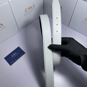 Những đường vân độc đáo tạo nên vẻ chắc chắn và cuốn hút cho sản phẩm