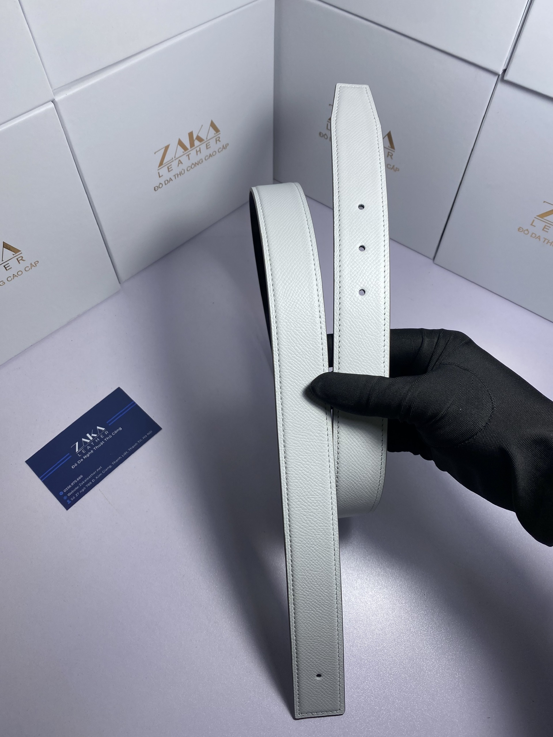 z6475067638496_306a0ad2b6ed5d50df419abcdba08f4a Những đường vân độc đáo tạo nên vẻ chắc chắn và cuốn hút cho sản phẩm